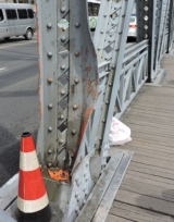 G:\外白渡桥车撞维修\外白渡桥现场照片\DSCN9971.JPG